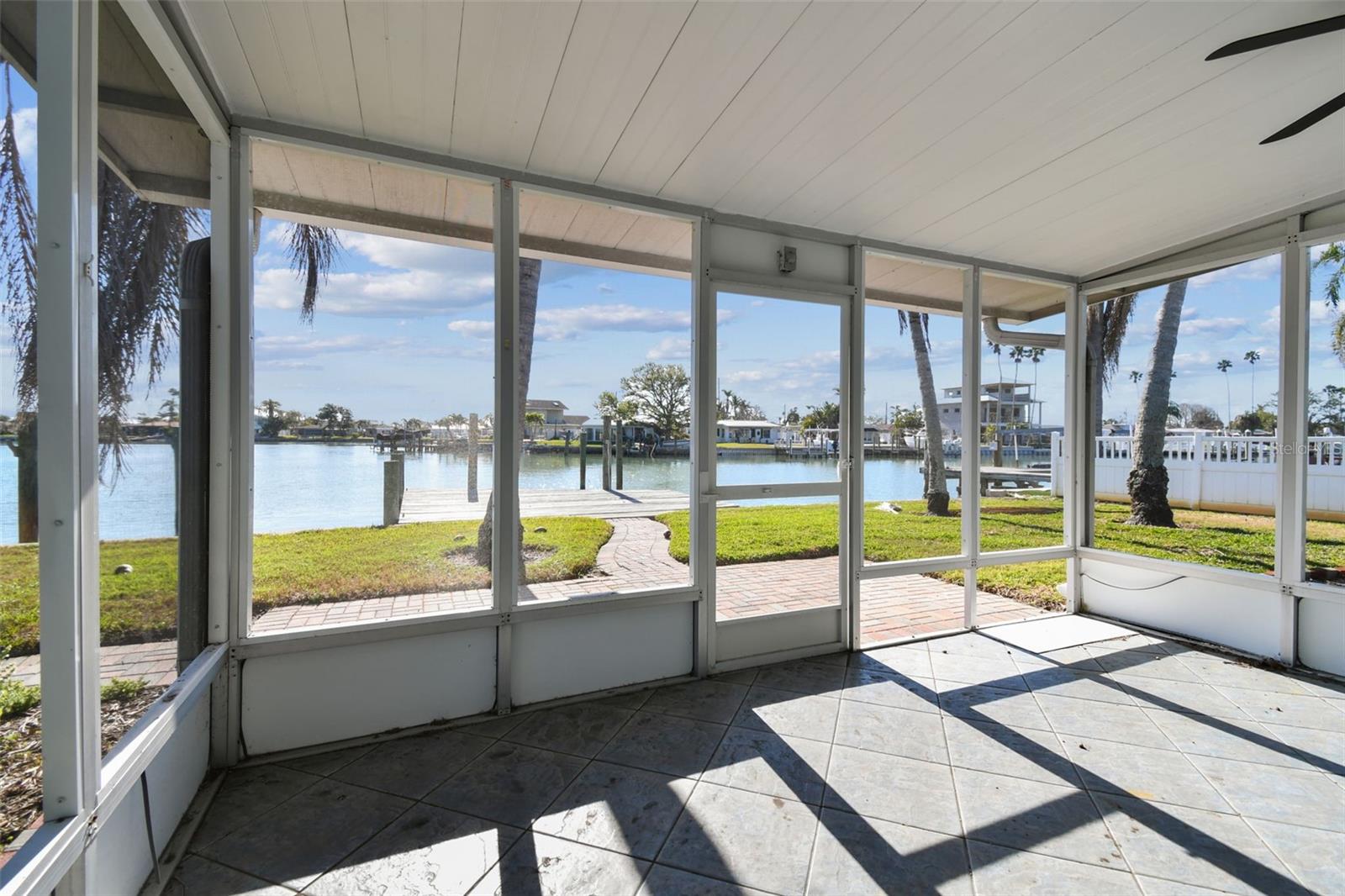 BAY POINT ESTATES 1ST ADD, MADEIRA BEACH, FL, 33708