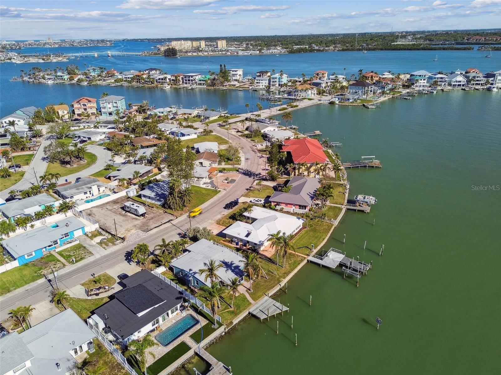 BAY POINT ESTATES 1ST ADD, MADEIRA BEACH, FL, 33708