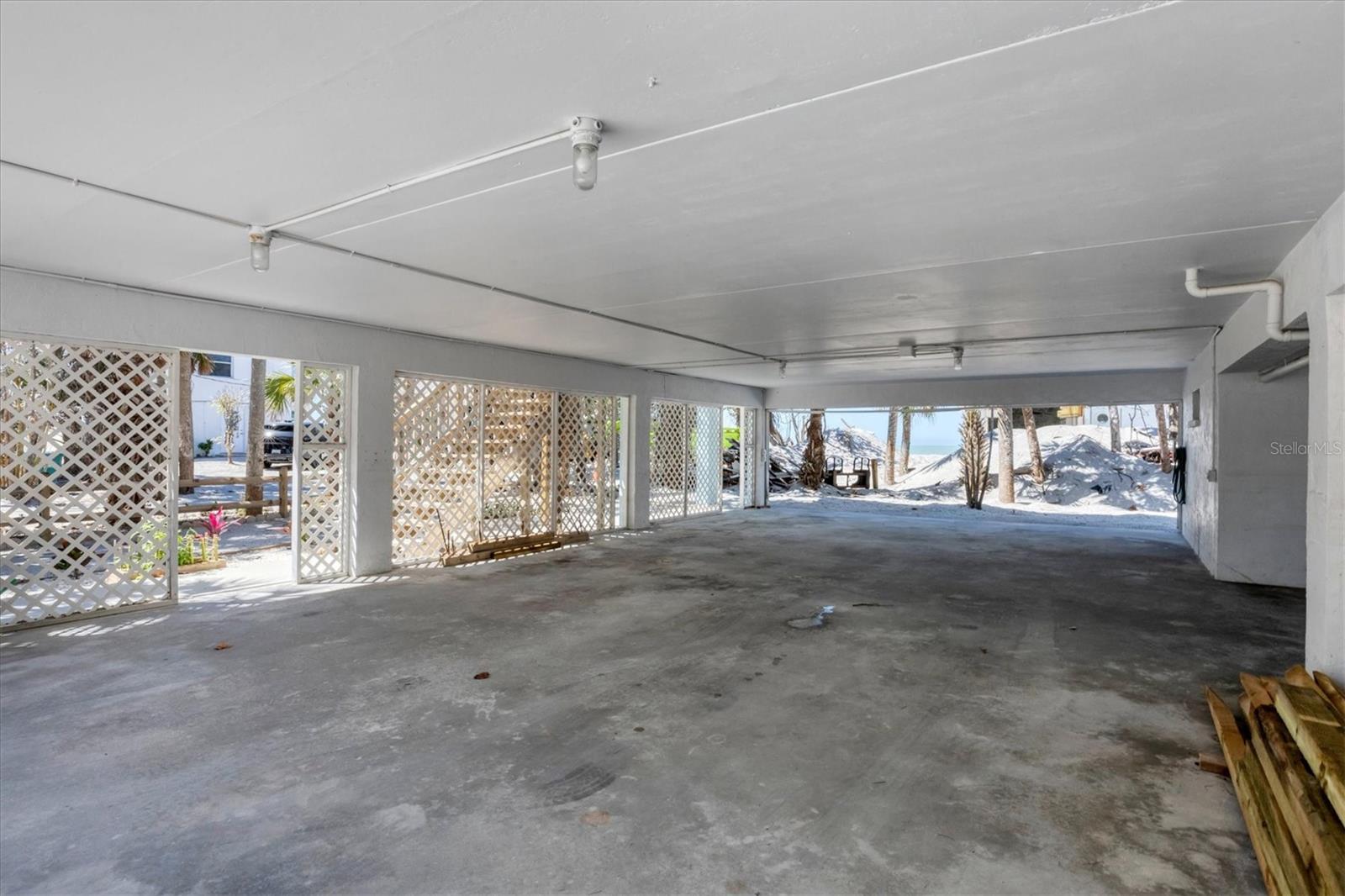 3030 N BEACH RD #B, ENGLEWOOD, FL, 34223