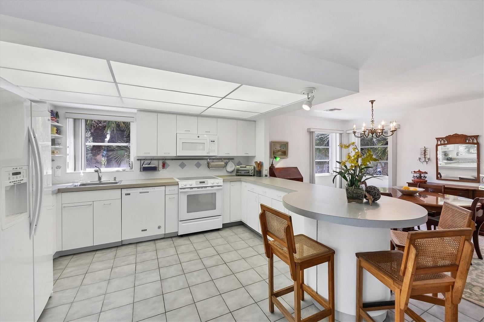 3030 N BEACH RD #B, ENGLEWOOD, FL, 34223