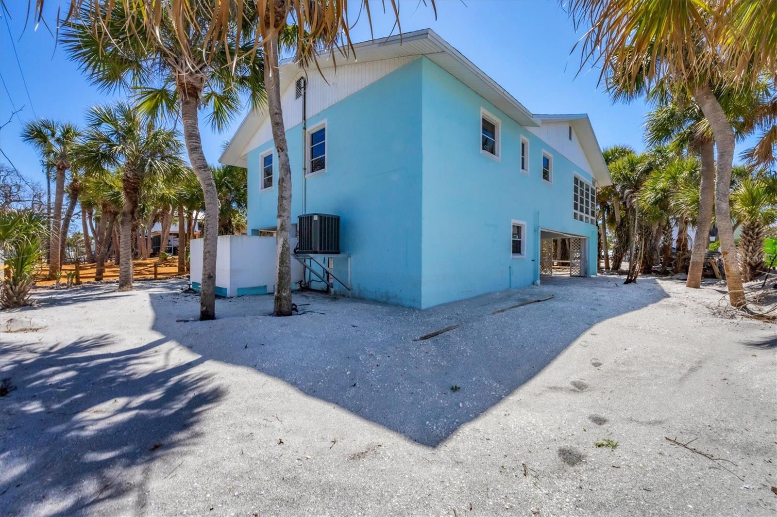 3030 N BEACH RD #B, ENGLEWOOD, FL, 34223