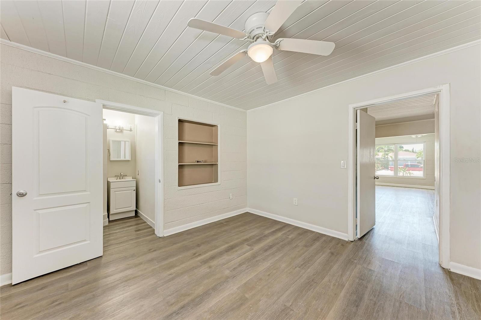 420 ARMADA RD S, VENICE, FL, 34285