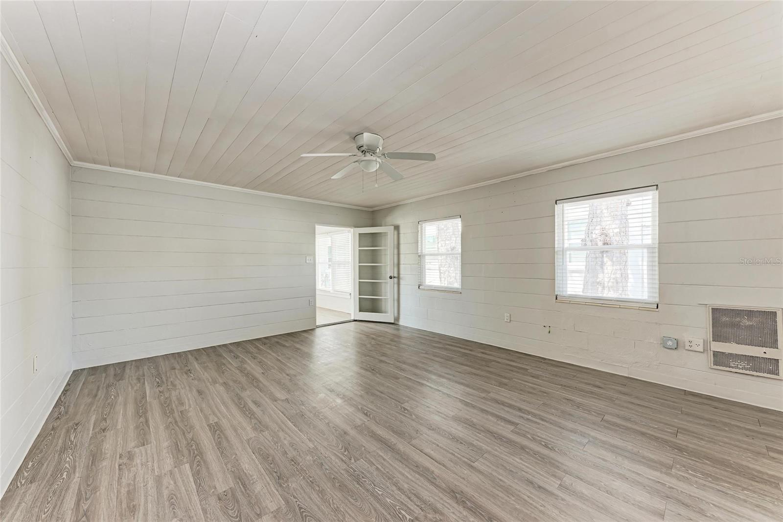 420 ARMADA RD S, VENICE, FL, 34285