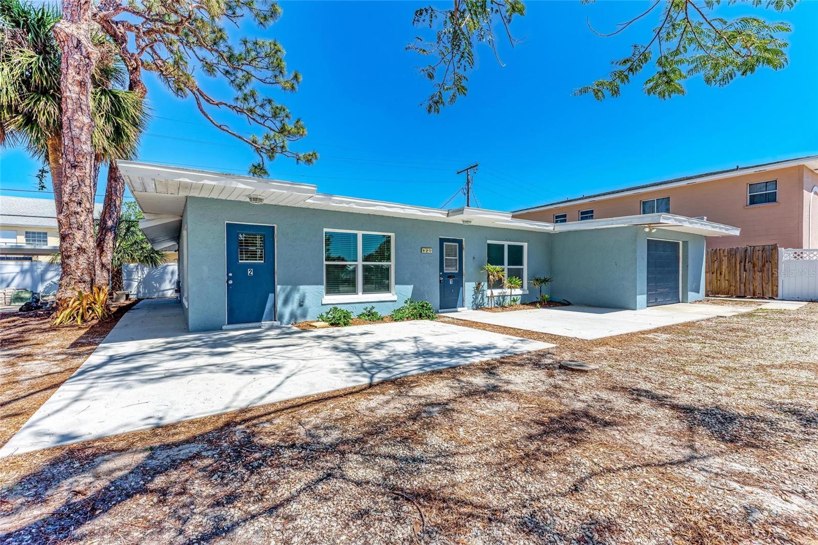420 ARMADA RD S, VENICE, FL, 34285