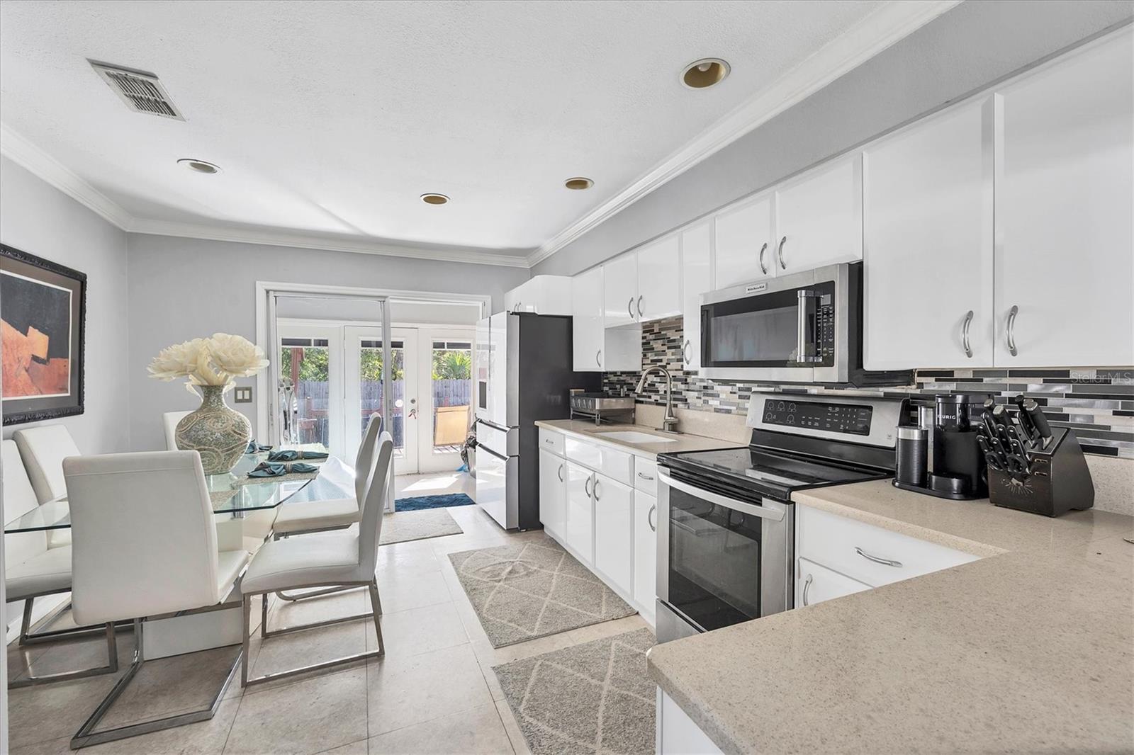 101 S TAMIAMI TRL S, NOKOMIS, FL, 34275