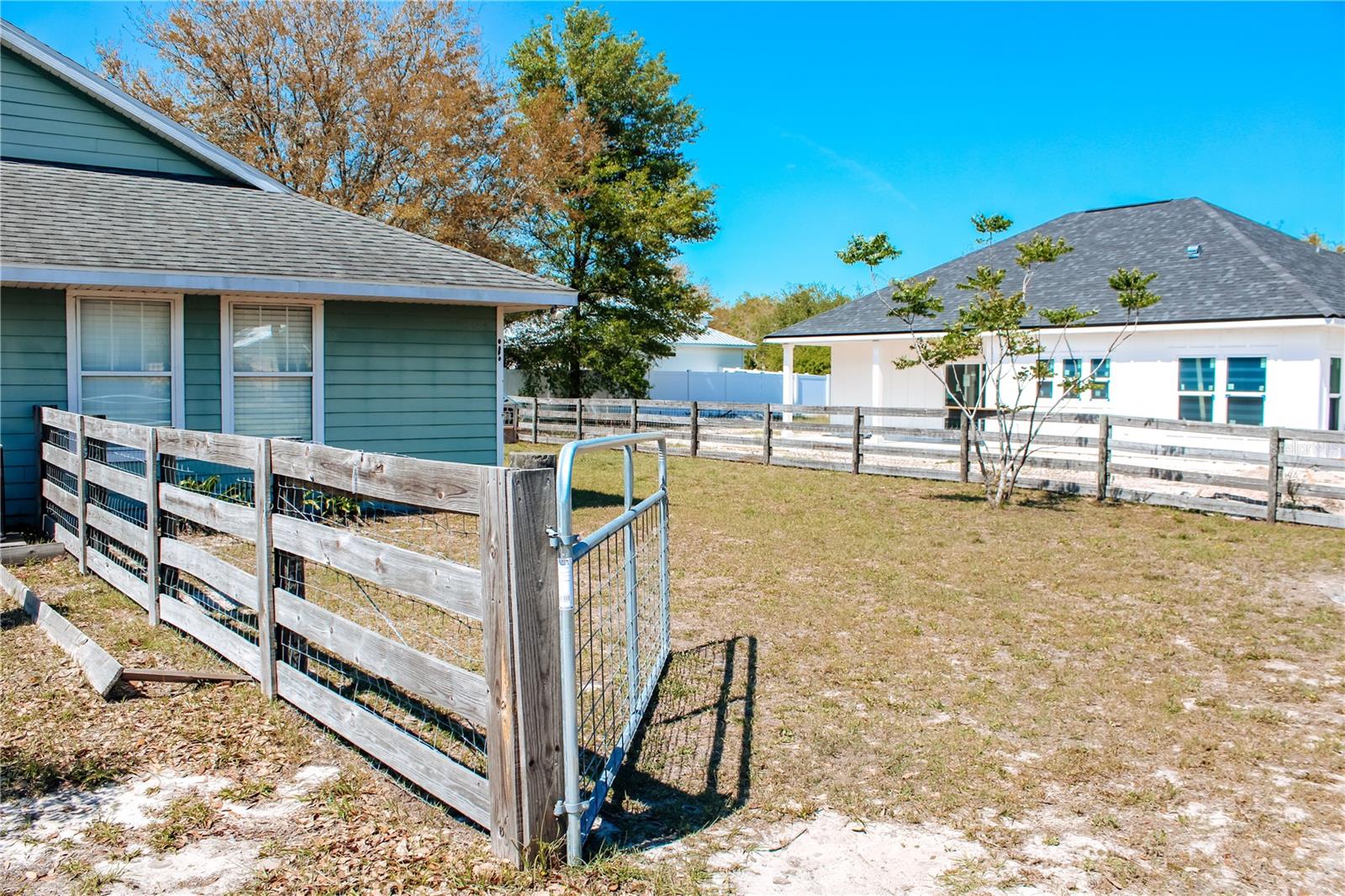 3600 FREDERICK AVE, BELL, FL, 32619