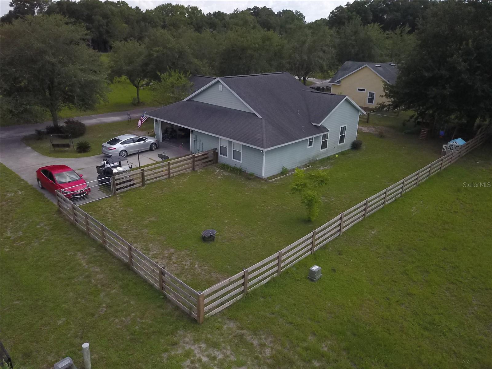 3600 FREDERICK AVE, BELL, FL, 32619
