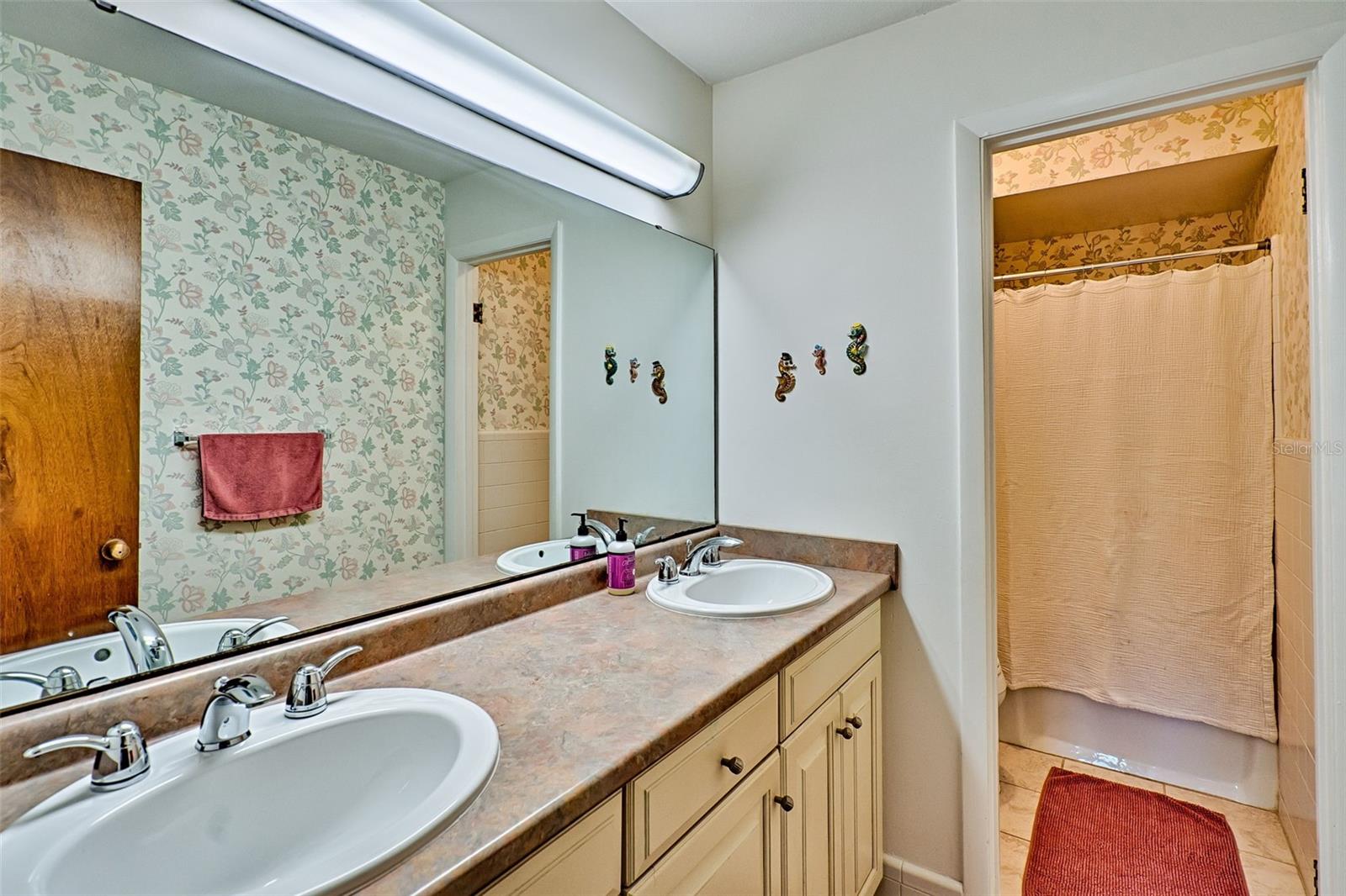 4423 NW 13TH AVE, GAINESVILLE, FL, 32605