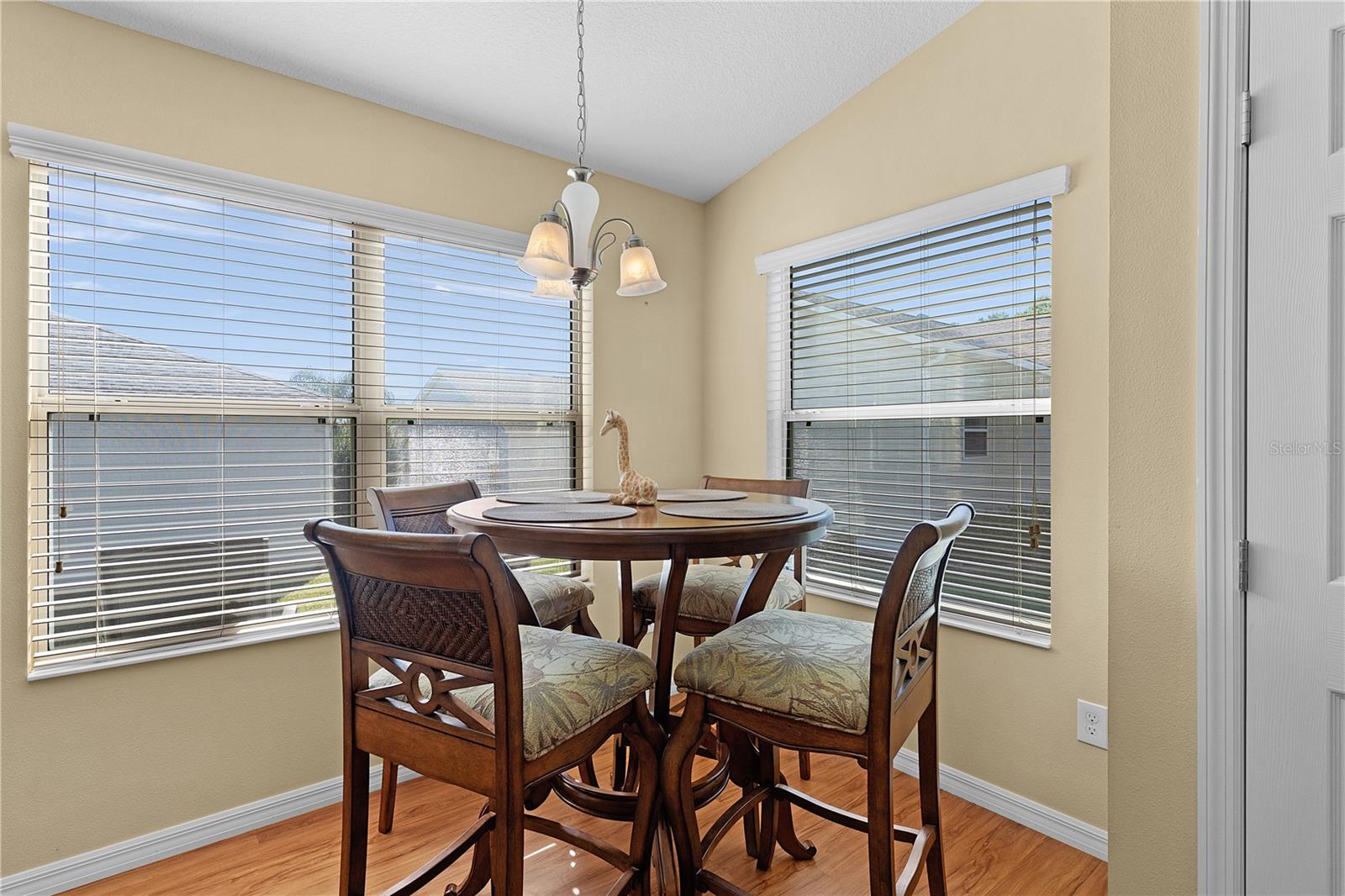 2186 QUINN LN, THE VILLAGES, FL, 32162