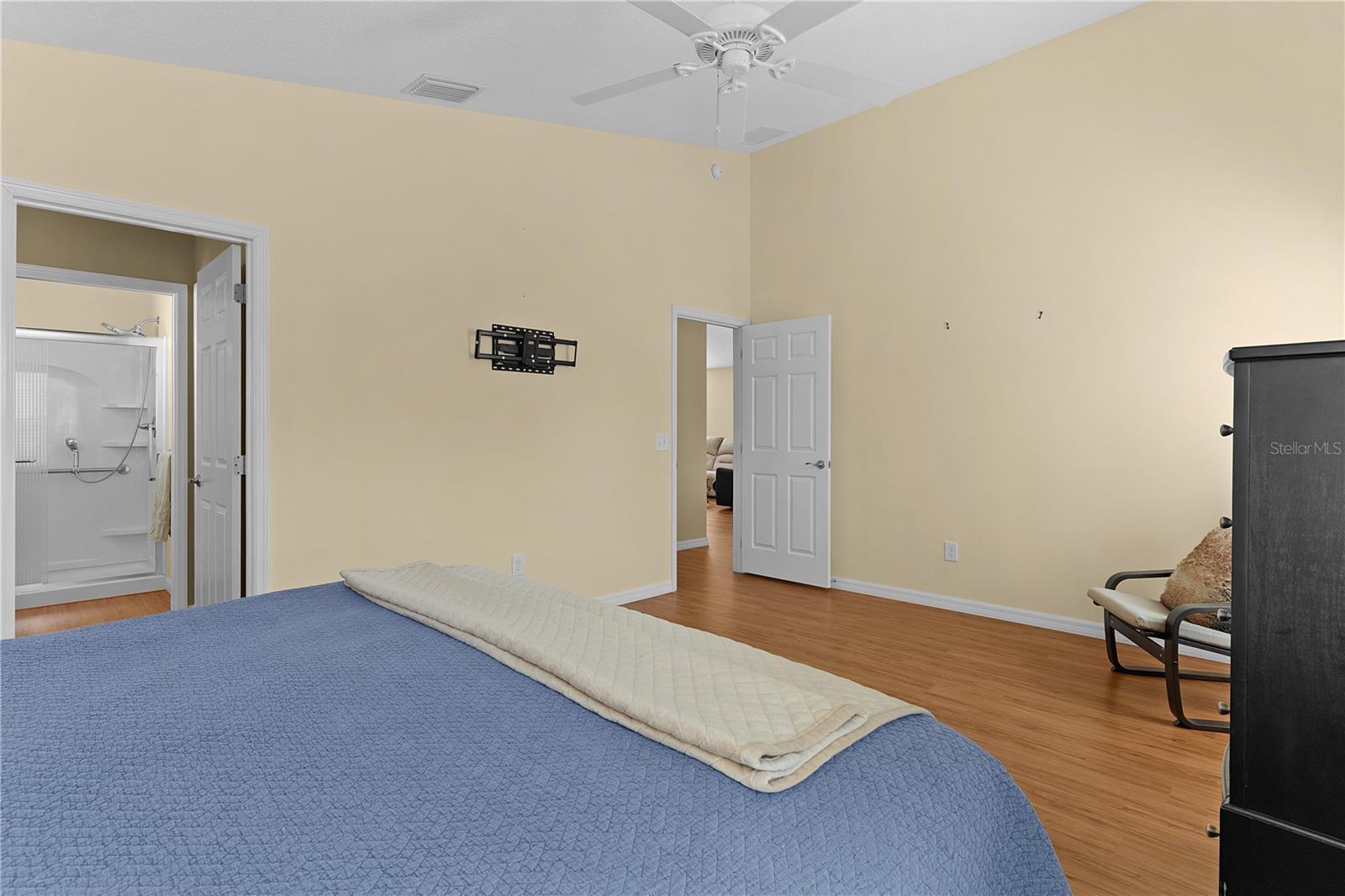 2186 QUINN LN, THE VILLAGES, FL, 32162