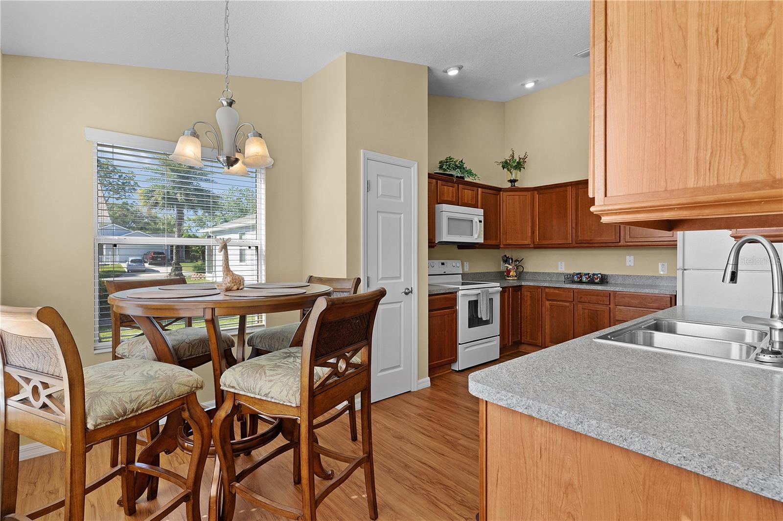 2186 QUINN LN, THE VILLAGES, FL, 32162