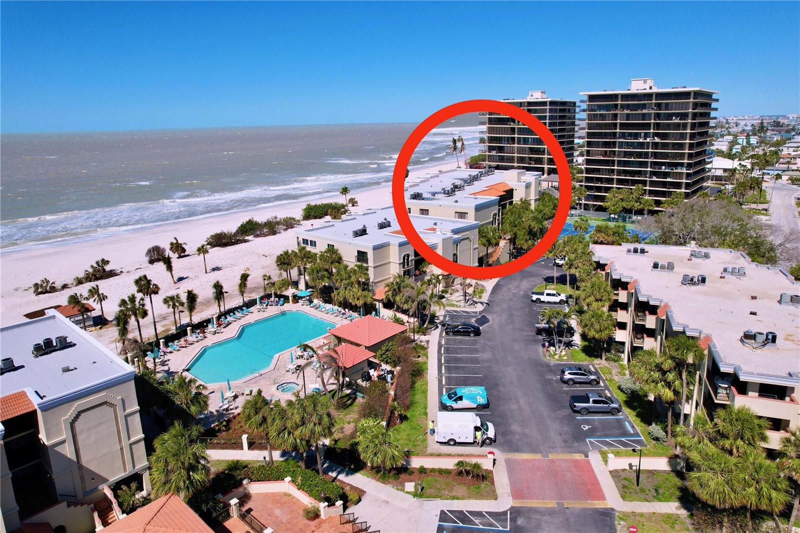 7564 BAYSHORE DR #302, TREASURE ISLAND, FL, 33706