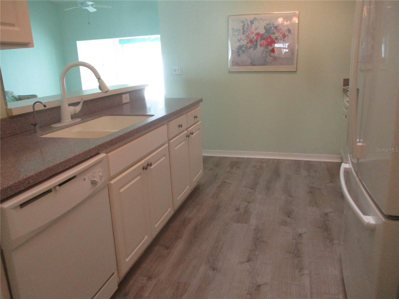 2414 OLD NANTUCKET CT, SUN CITY CENTER, FL, 33573