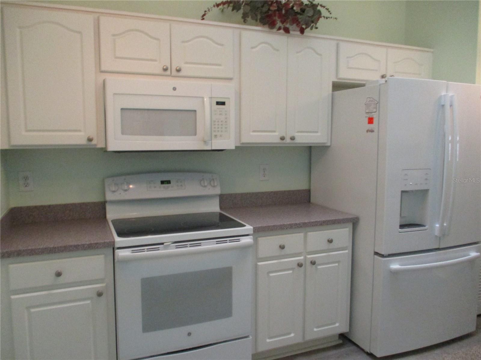 2414 OLD NANTUCKET CT, SUN CITY CENTER, FL, 33573