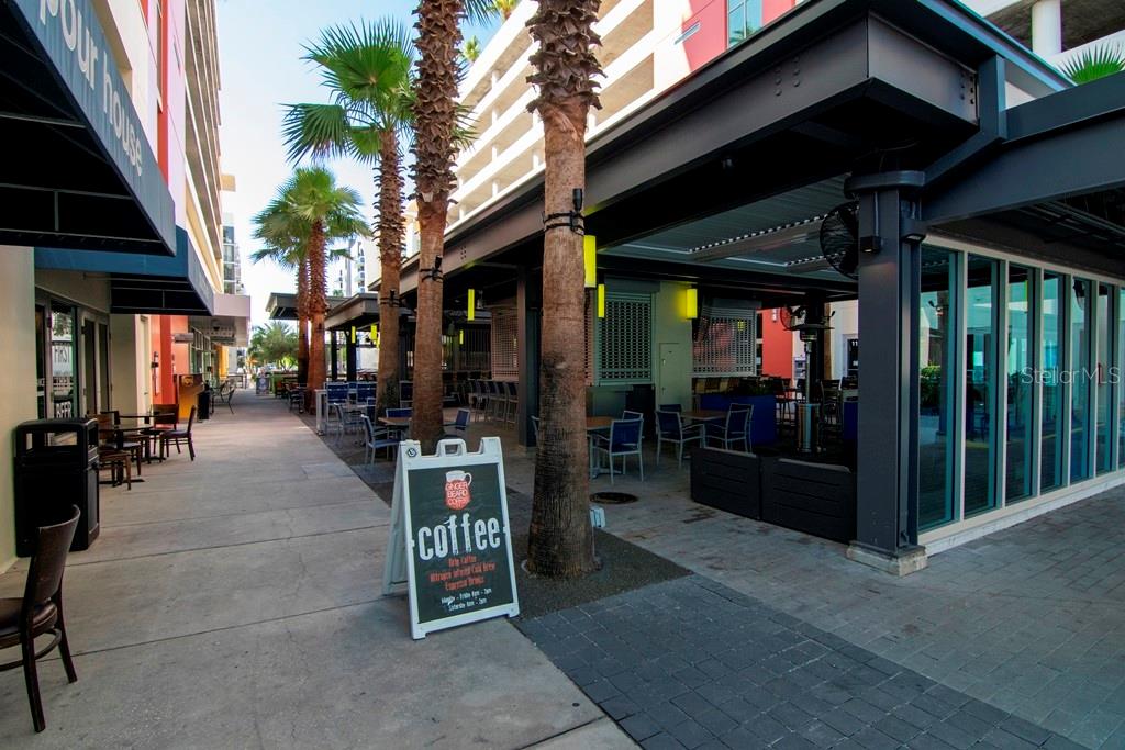 1208 E KENNEDY BLVD #612, TAMPA, FL, 33602