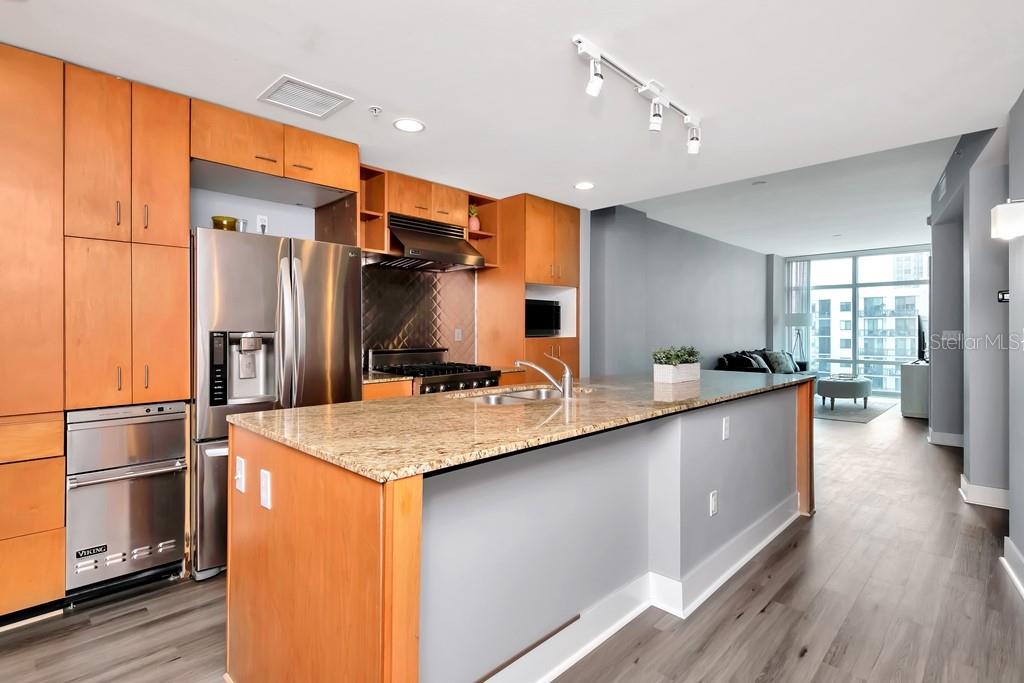 1208 E KENNEDY BLVD #612, TAMPA, FL, 33602