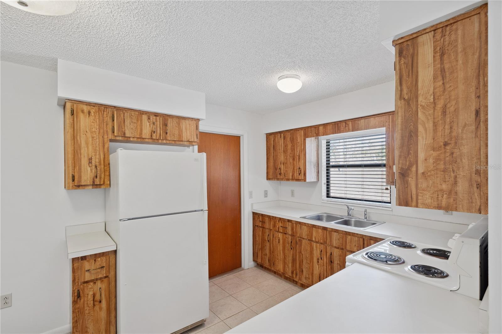 15271 S COUNTRY CLUB DR, WILLISTON, FL, 32696
