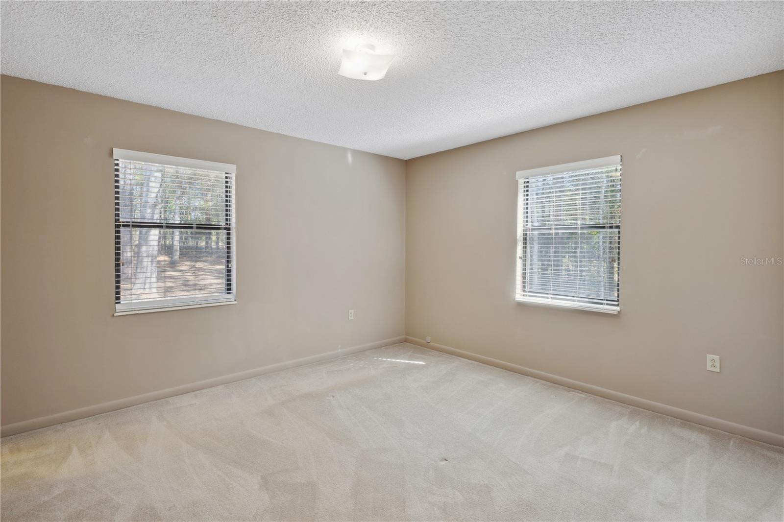 15271 S COUNTRY CLUB DR, WILLISTON, FL, 32696