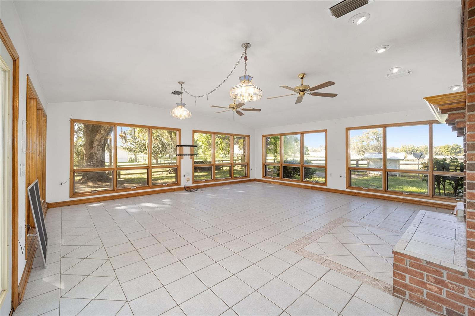 4851 W HWY 329, REDDICK, FL, 32686
