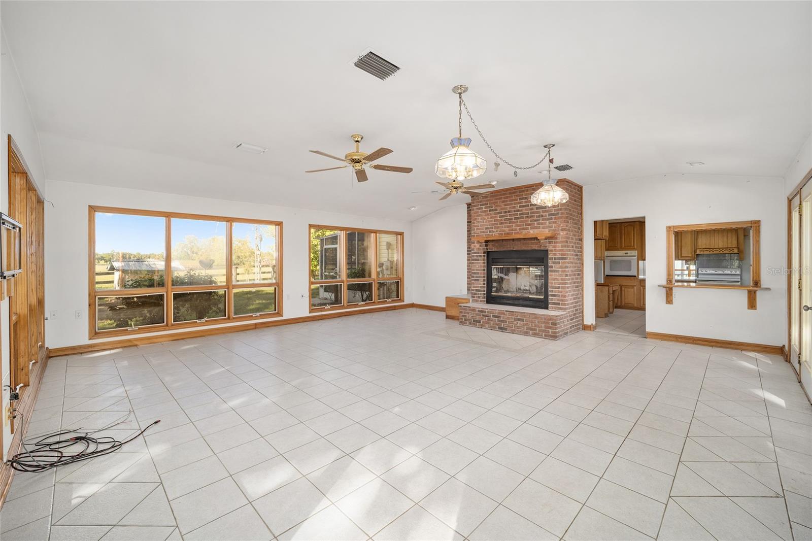 4851 W HWY 329, REDDICK, FL, 32686