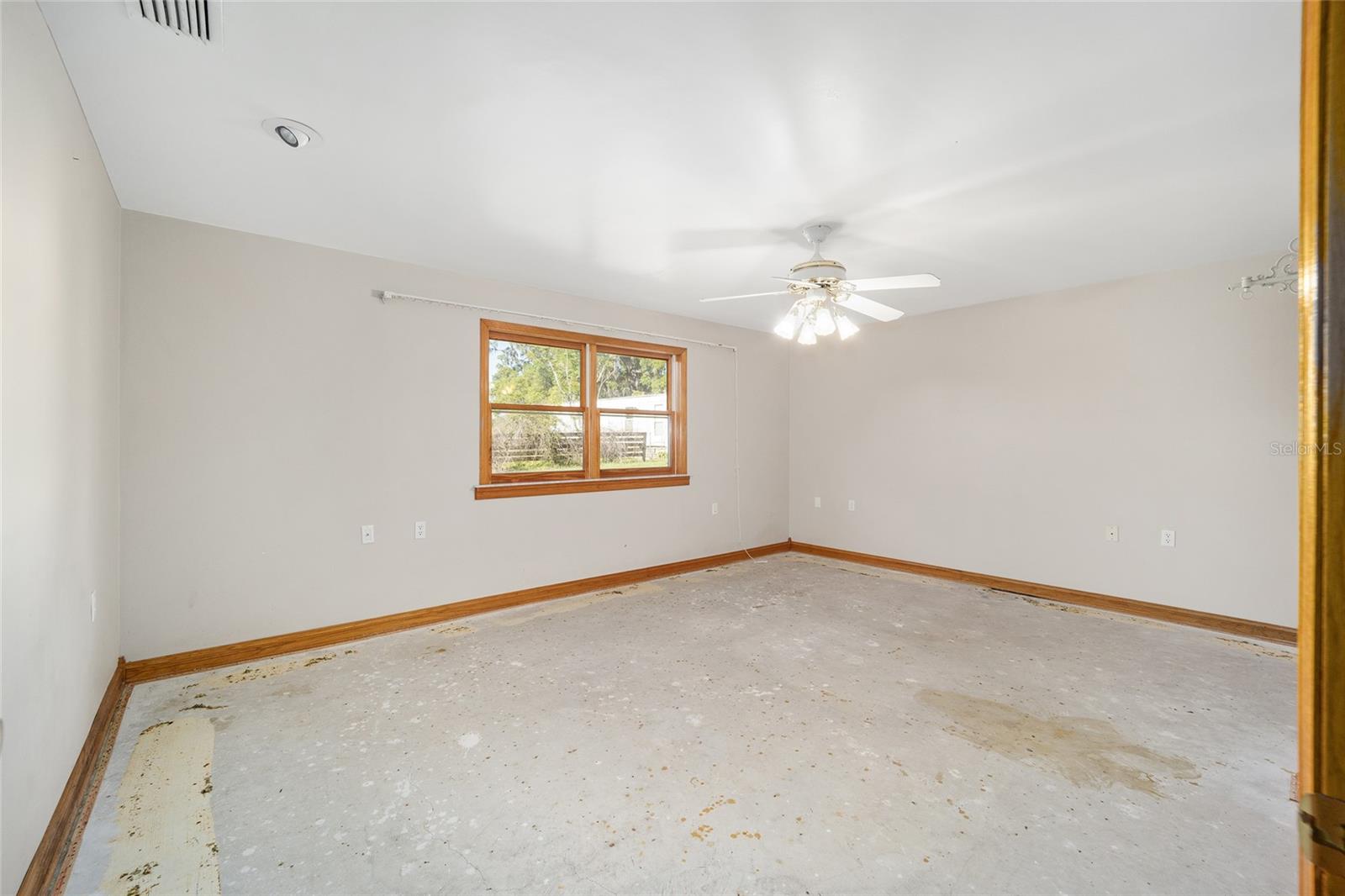4851 W HWY 329, REDDICK, FL, 32686