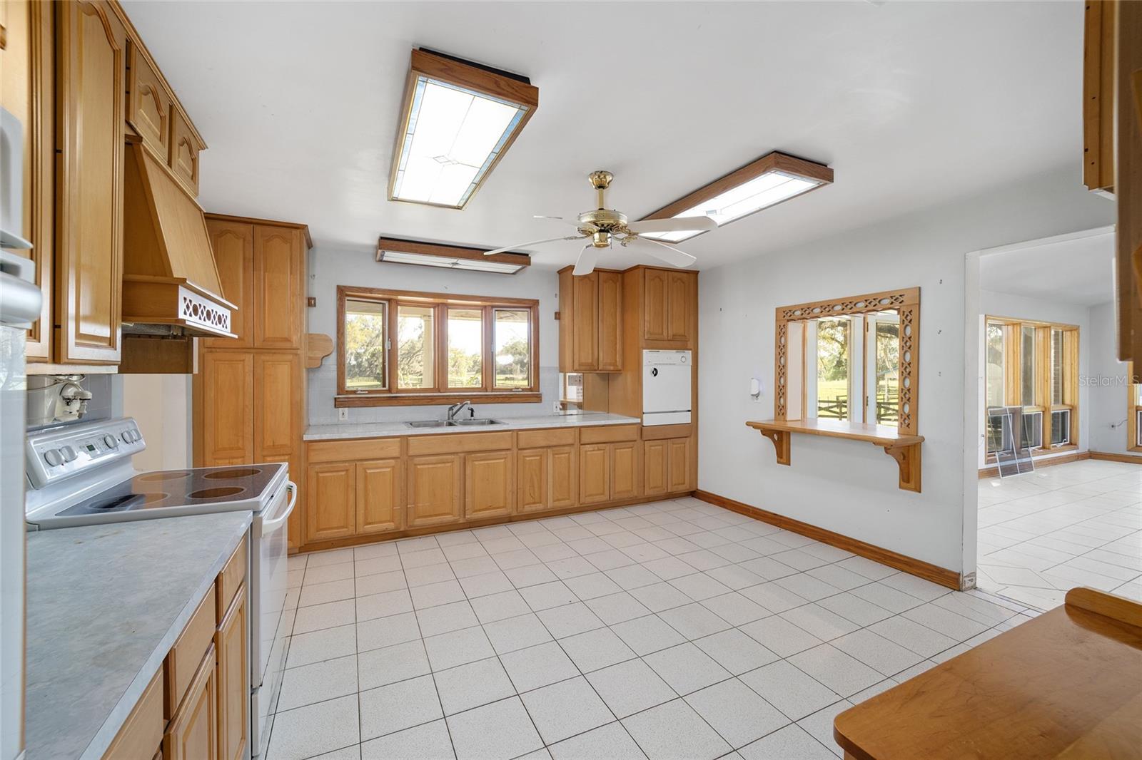 4851 W HWY 329, REDDICK, FL, 32686