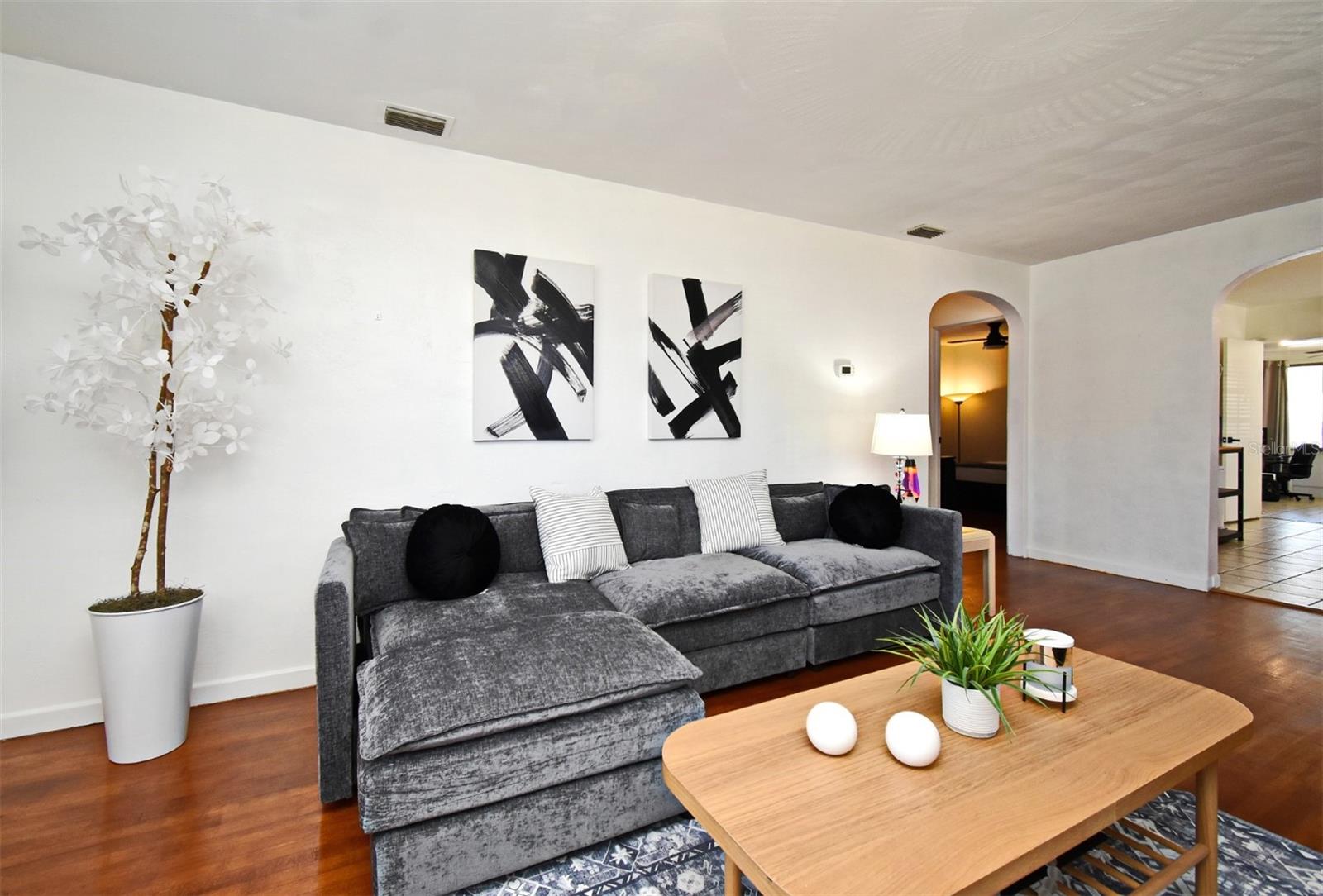 10 LILAC DR, DEBARY, FL, 32713