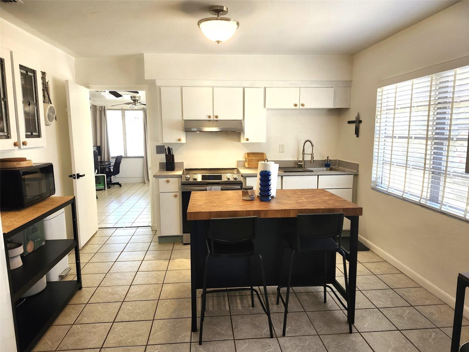 10 LILAC DR, DEBARY, FL, 32713