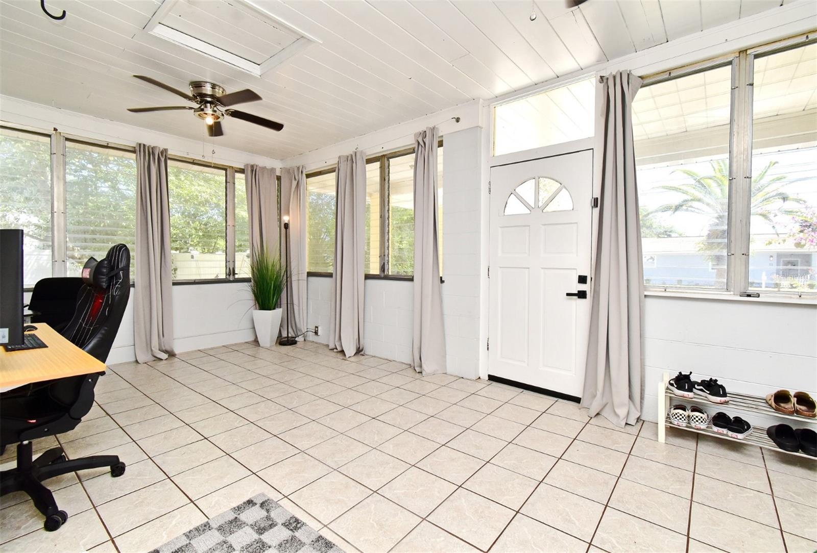 10 LILAC DR, DEBARY, FL, 32713