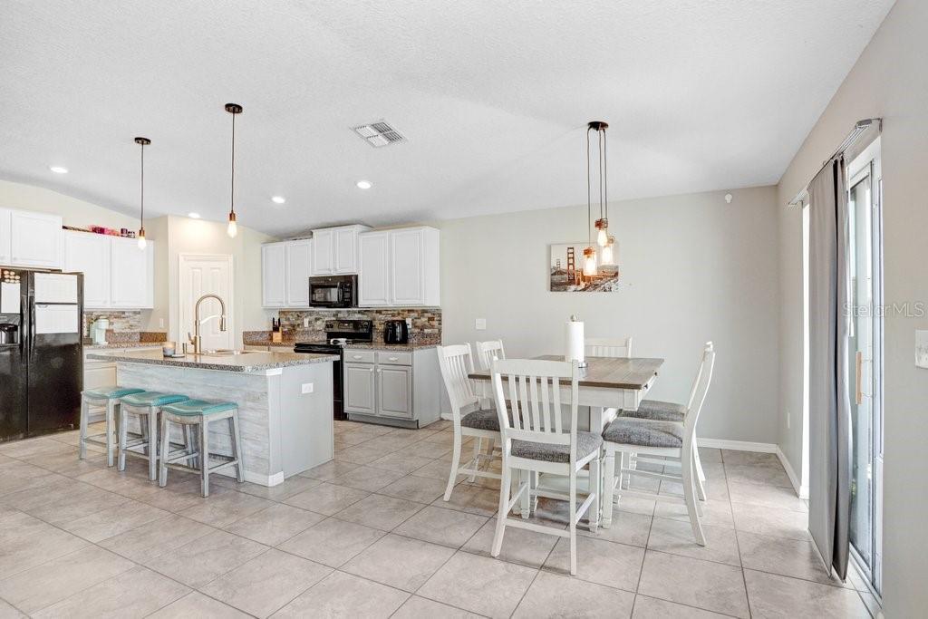 15507 CAYNOR ASH LN, SUN CITY CENTER, FL, 33573