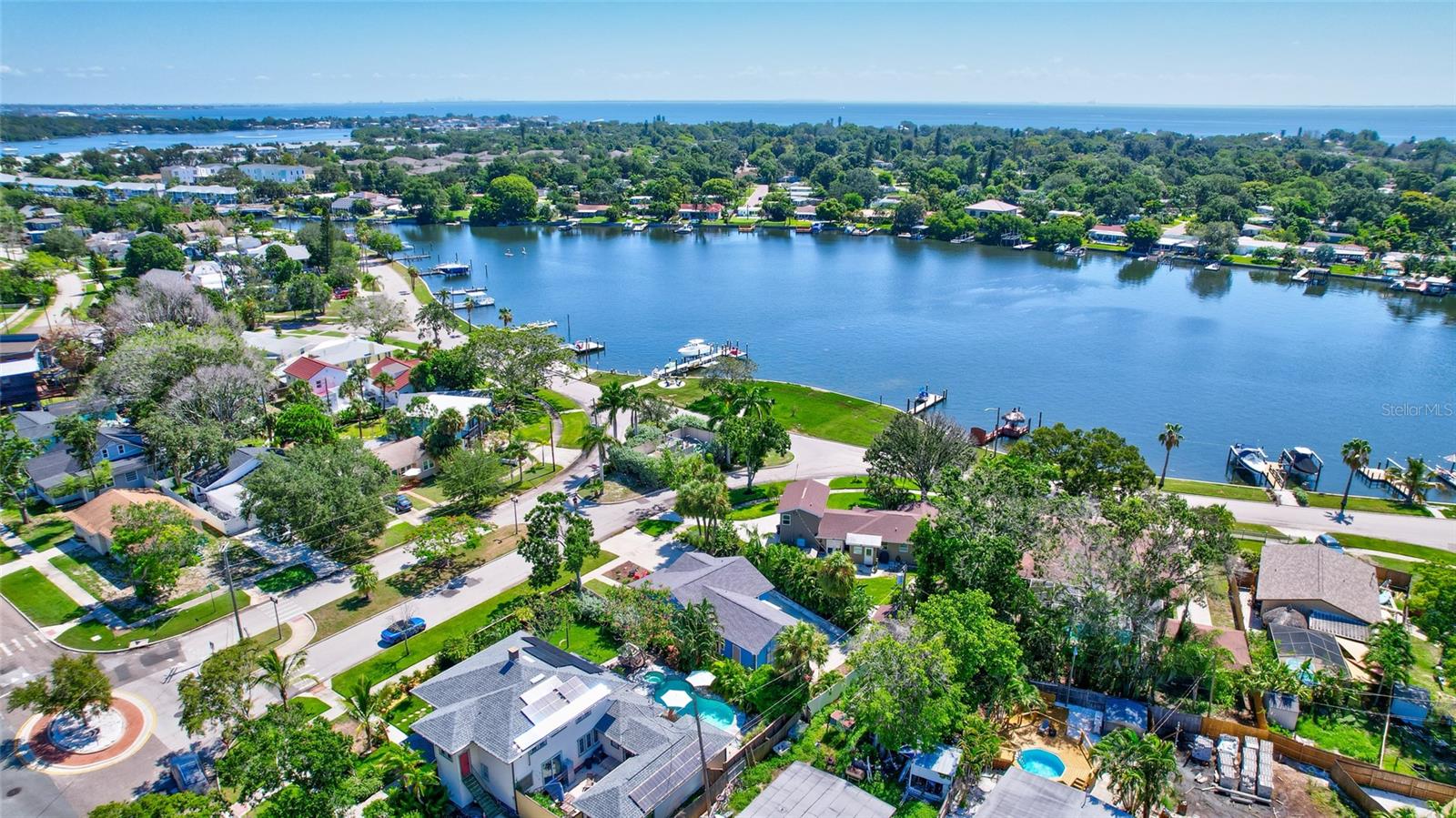 4005 S SUNRISE DR S, ST PETERSBURG, FL, 33705