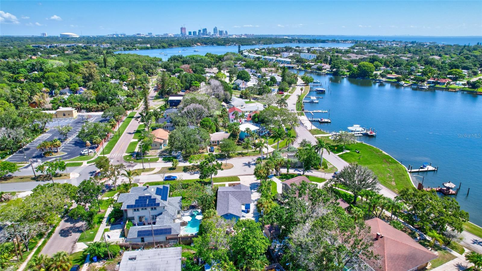 4005 S SUNRISE DR S, ST PETERSBURG, FL, 33705