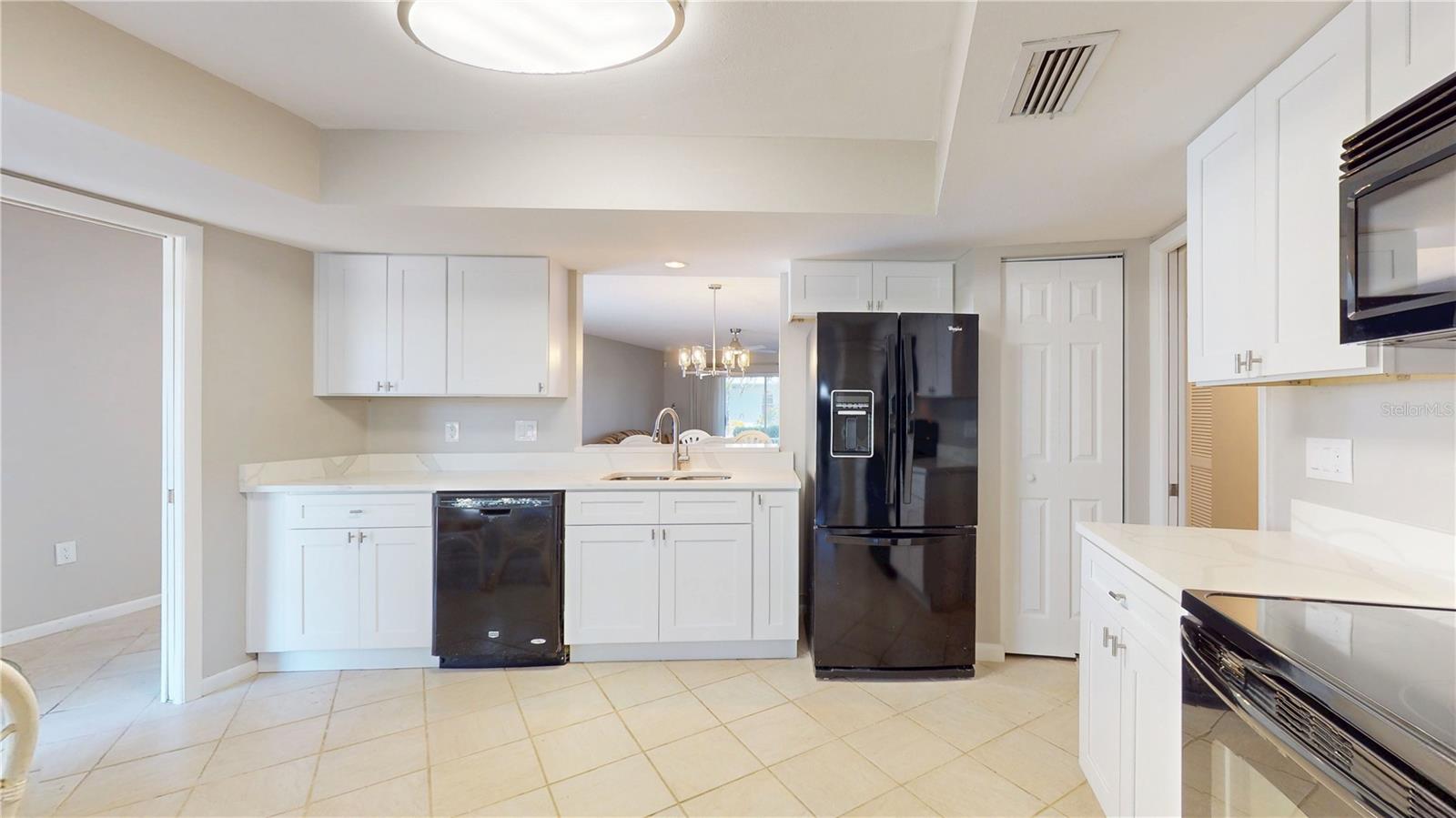 4201 CENTER GATE LN #1, SARASOTA, FL, 34233