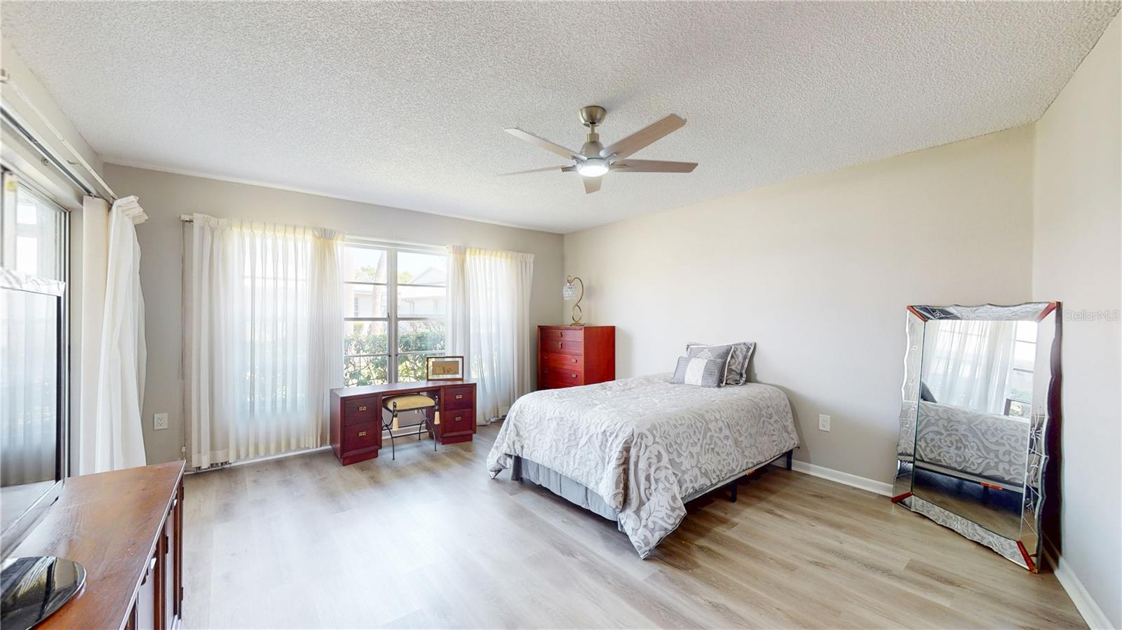 4201 CENTER GATE LN #1, SARASOTA, FL, 34233