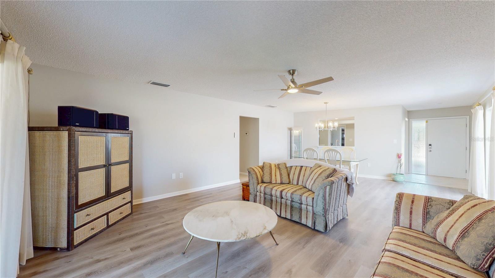 4201 CENTER GATE LN #1, SARASOTA, FL, 34233