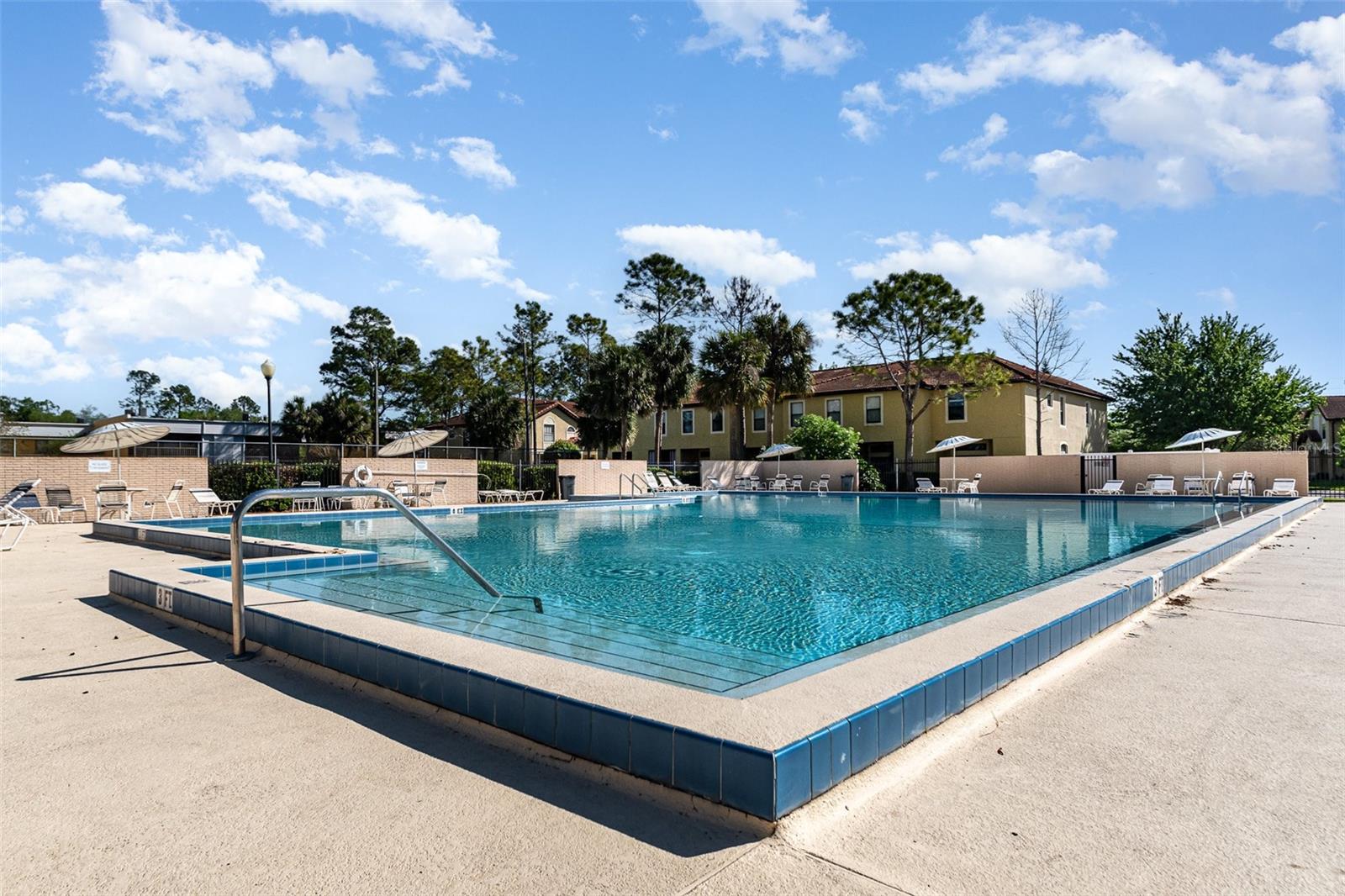 6020 SCOTCHWOOD GLN #202, ORLANDO, FL, 32822