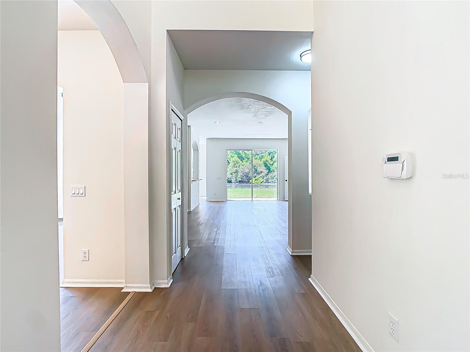 10818 BREAKING ROCKS DR, TAMPA, FL, 33647