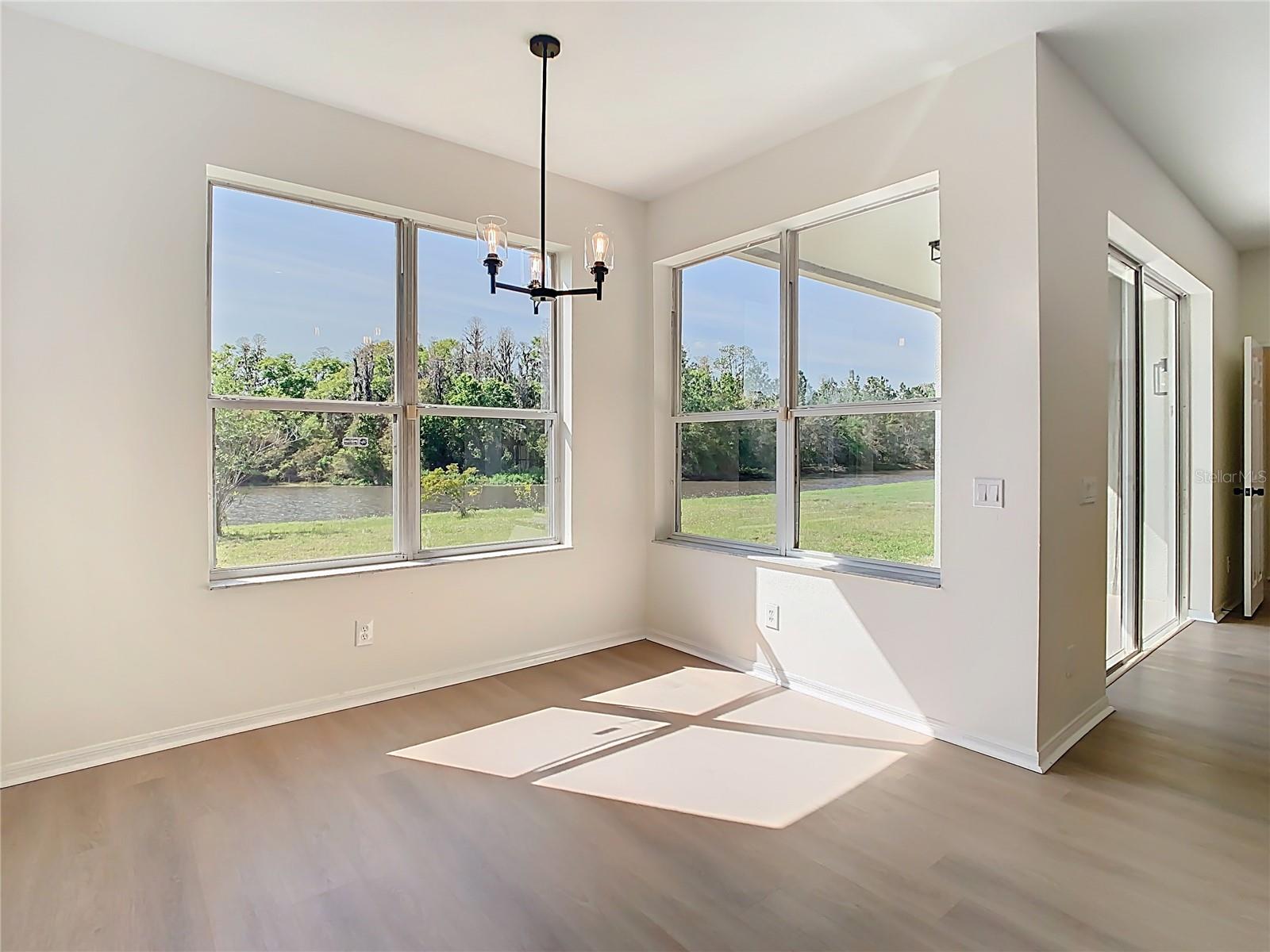 10818 BREAKING ROCKS DR, TAMPA, FL, 33647