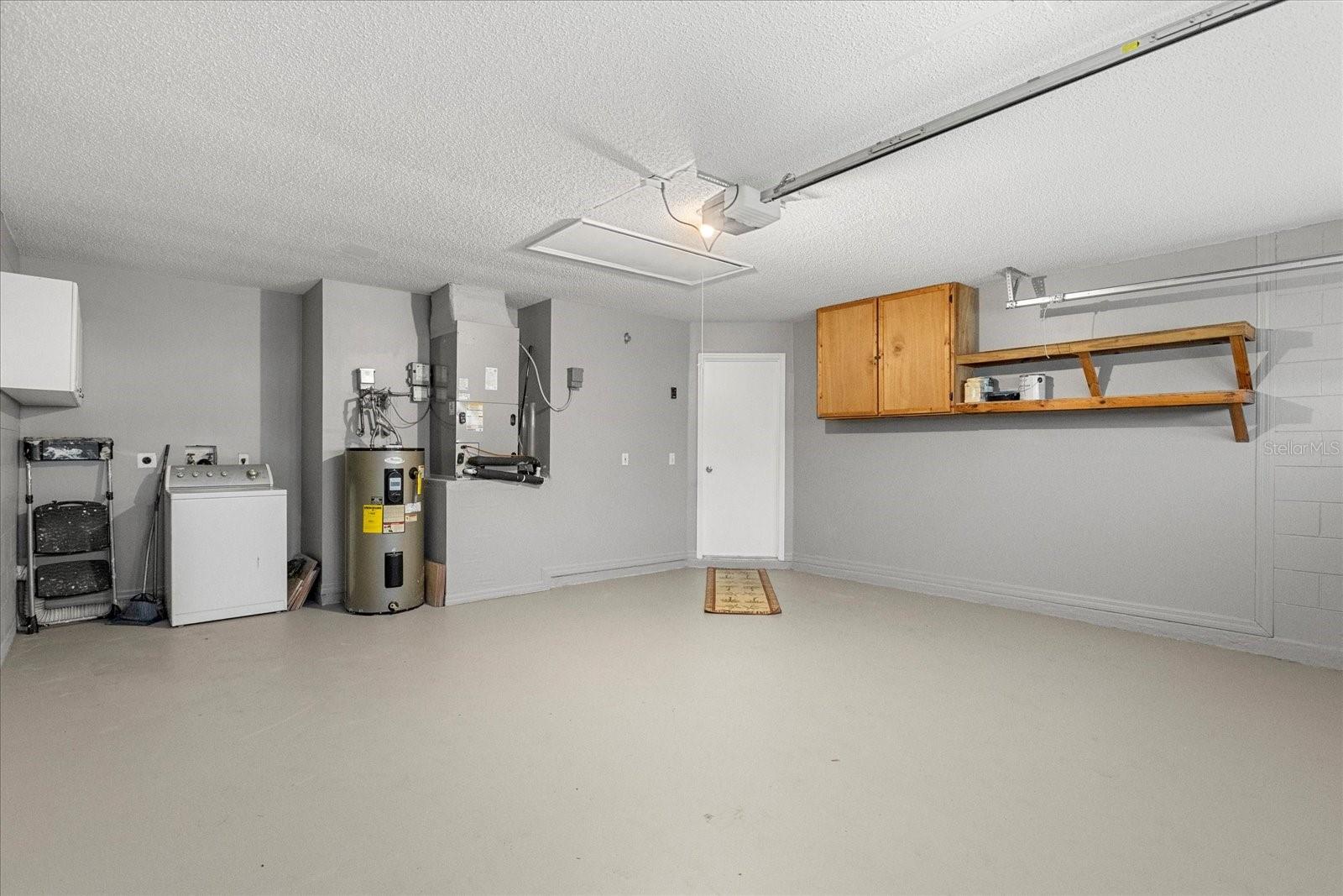 121 BARRINGTON DR, KISSIMMEE, FL, 34758