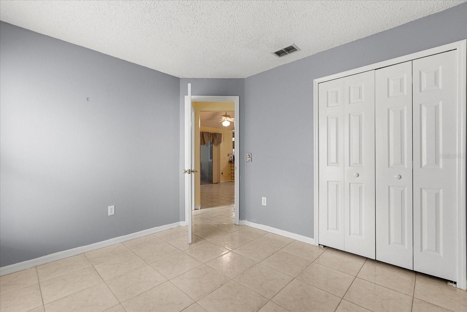 121 BARRINGTON DR, KISSIMMEE, FL, 34758