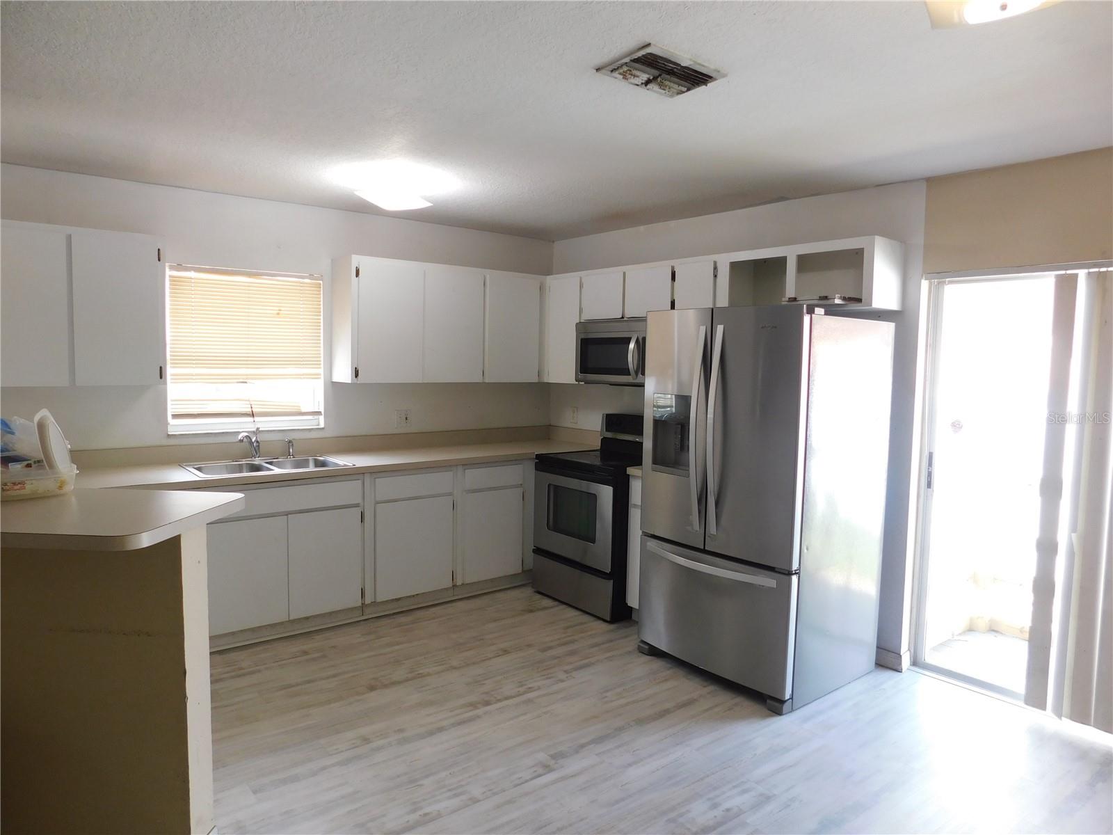 3615 N GARRISON ST, TAMPA, FL, 33619