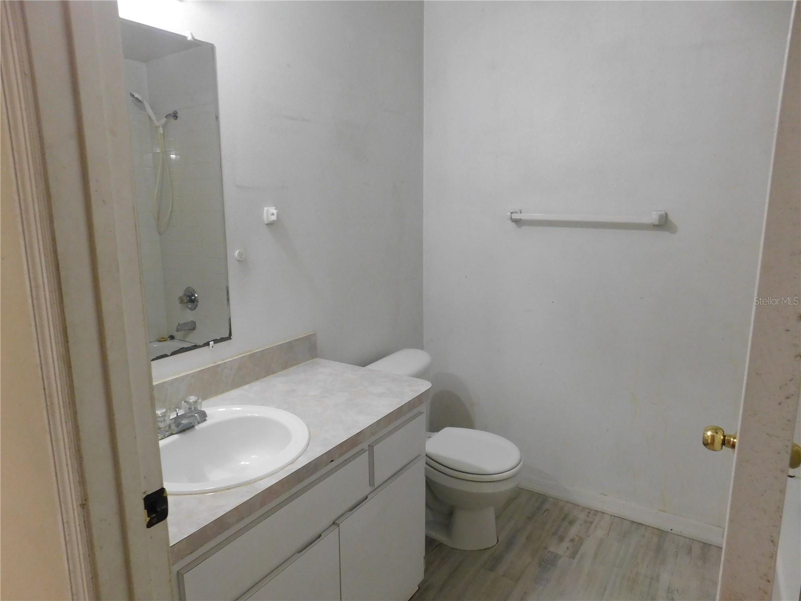 3615 N GARRISON ST, TAMPA, FL, 33619