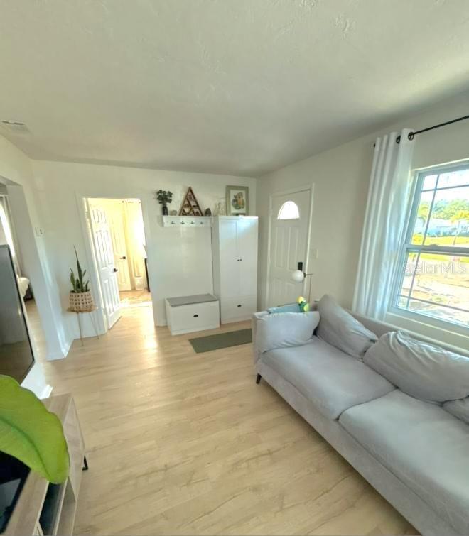 801 53RD TER N, ST PETERSBURG, FL, 33703