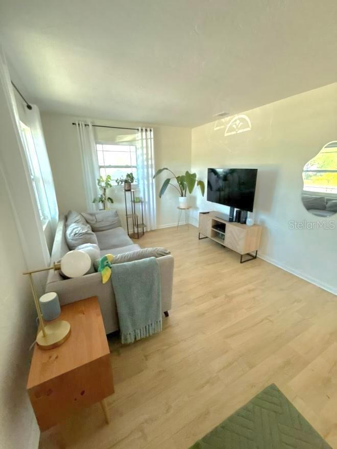 801 53RD TER N, ST PETERSBURG, FL, 33703