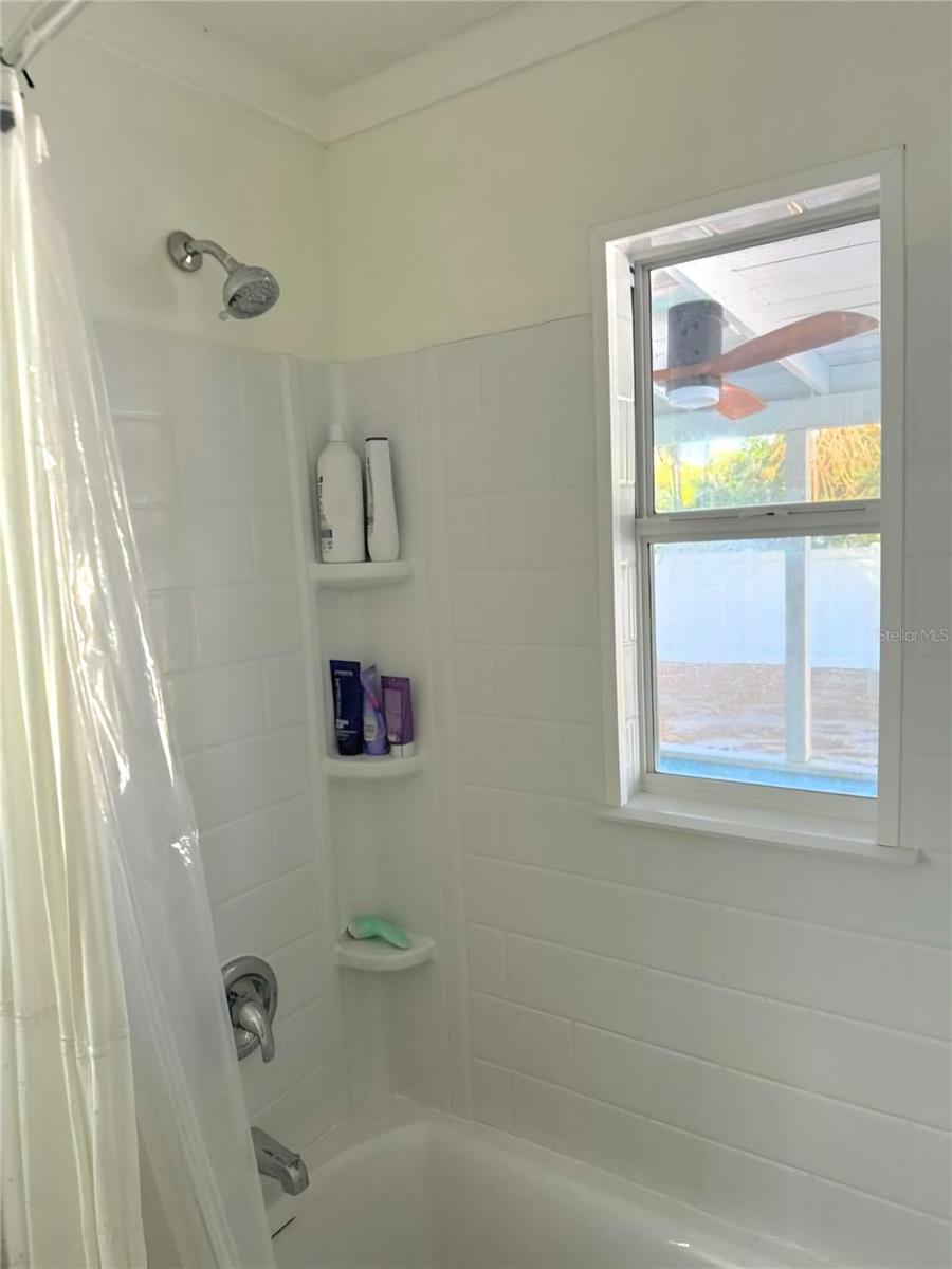 801 53RD TER N, ST PETERSBURG, FL, 33703