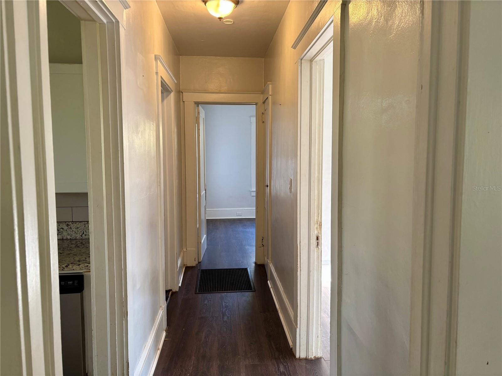 2530 9TH AVE W, BRADENTON, FL, 34205