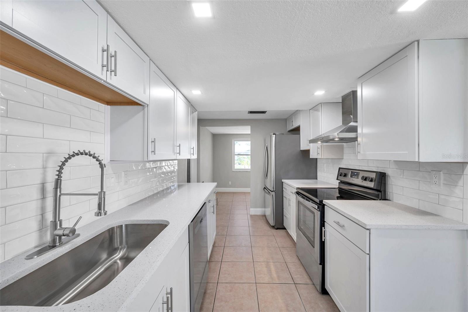 9234 STERLING LN, PORT RICHEY, FL, 34668