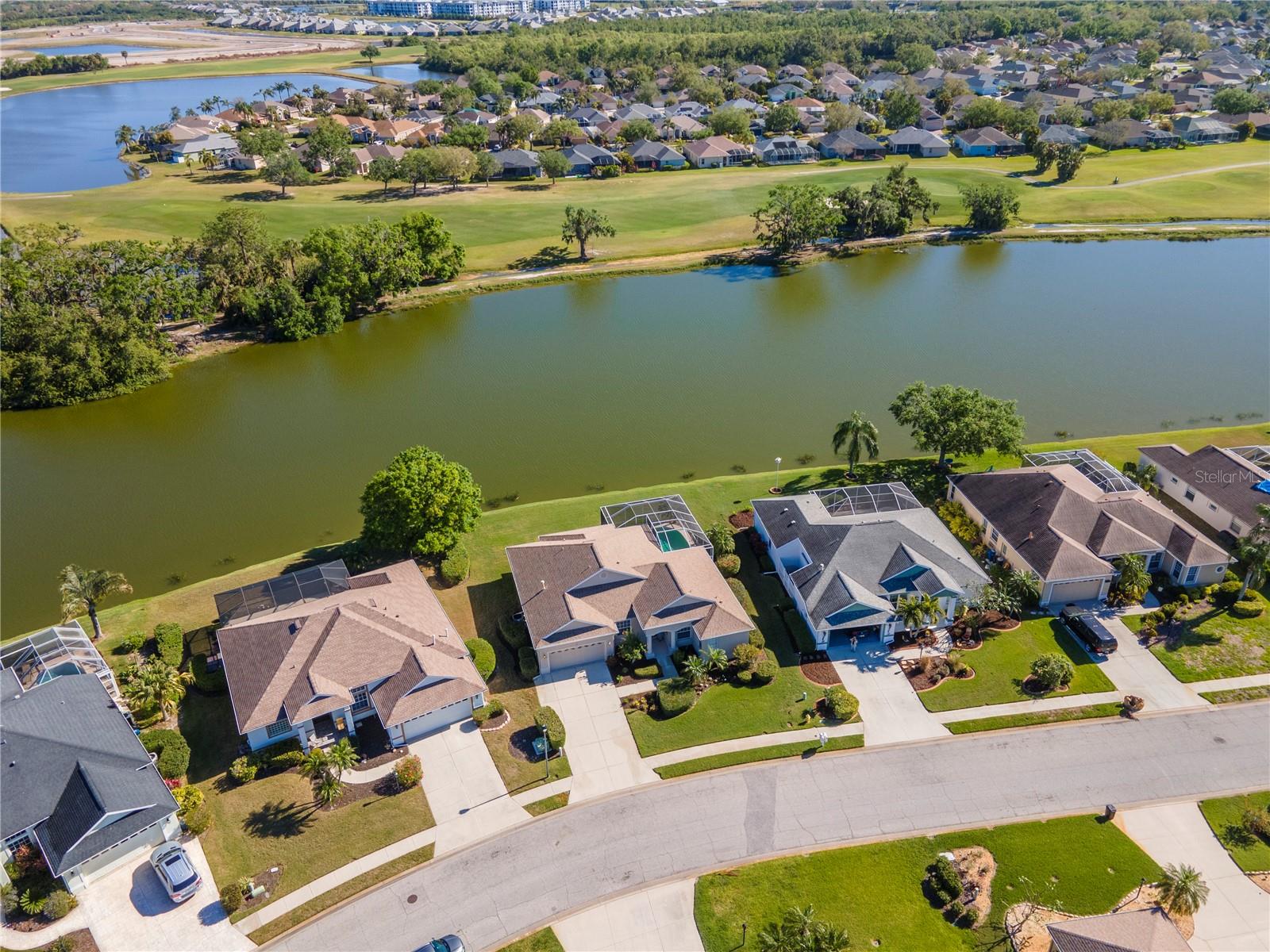 711 PLANTERS MANOR WAY, BRADENTON, FL, 34212
