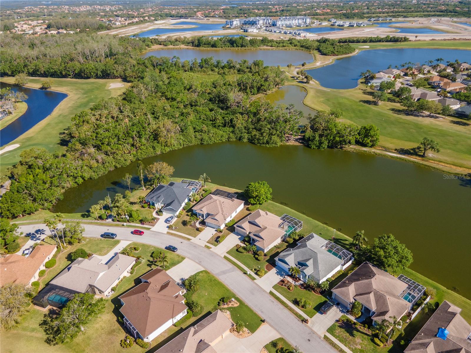 711 PLANTERS MANOR WAY, BRADENTON, FL, 34212