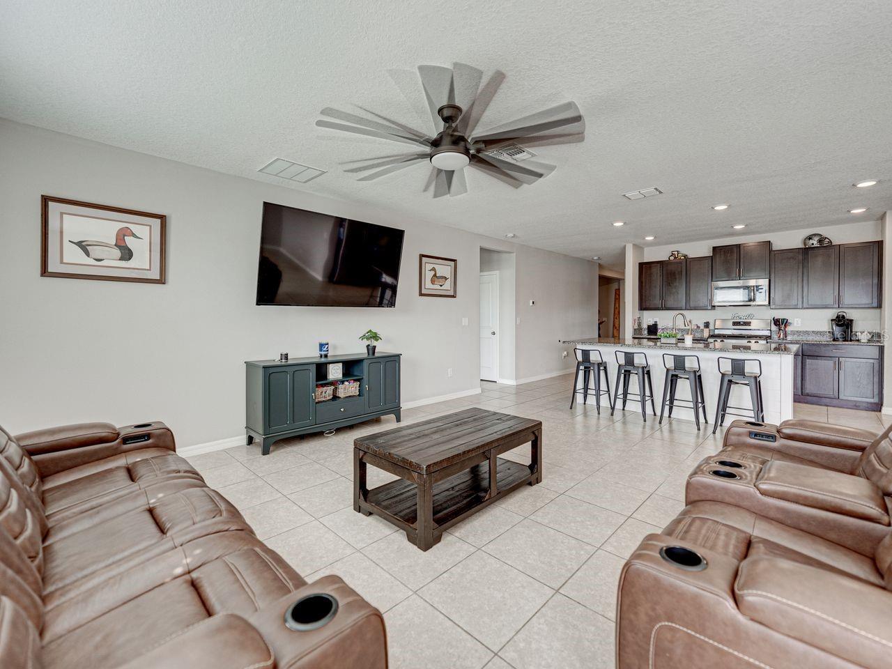 5210 DANDELION ST, APOLLO BEACH, FL, 33572